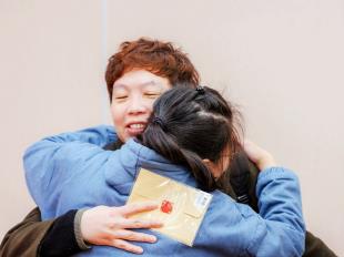 過年越熱鬧，受暴家庭越感孤單