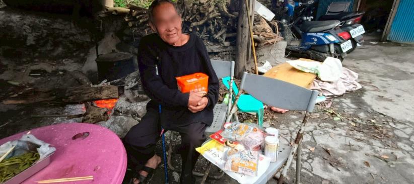 共同守護邊緣老人及貧家─支持老家服務