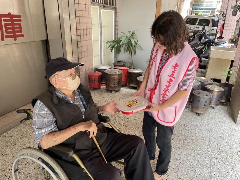 【助老吃饱】营养餐食计画