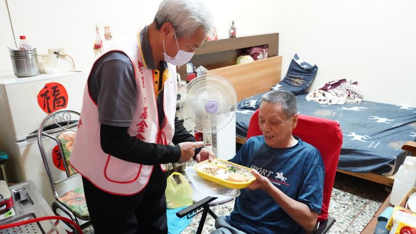 【助老吃饱】营养餐食计画