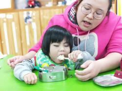 帮助身障宝贝 营养午餐经费(2)